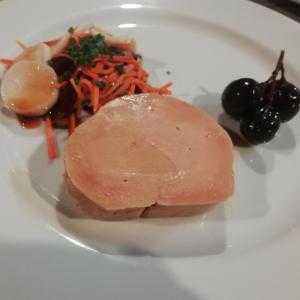 Assiette de foie gras au Relais de la Blanche Hermine