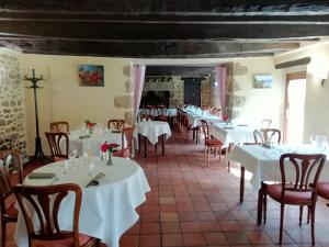 Restaurant et Relais de La Blanche Hermine à Plélan-le-Petit