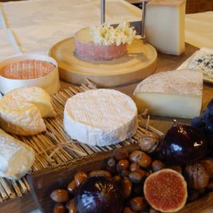 Plateau de fromages au Relais de la Blanche Hermine